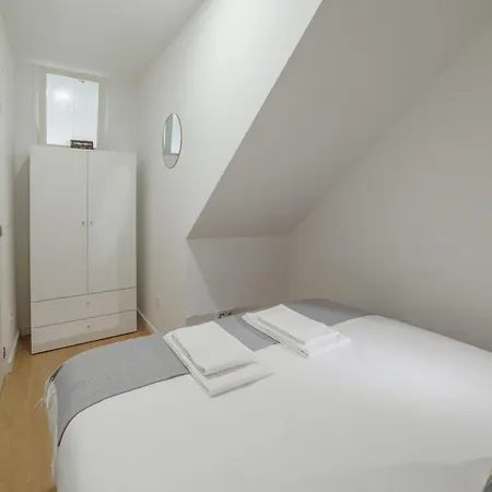 Lapa Stylish By Vacationy * Porto