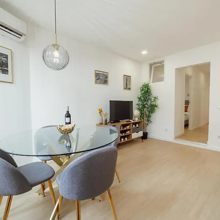 Lapa Stylish By Vacationy Apartman *