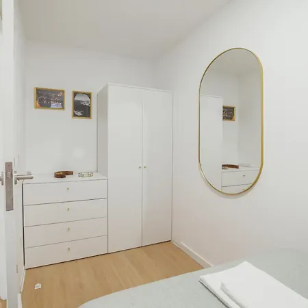 Lapa Stylish By Vacationy Apartman